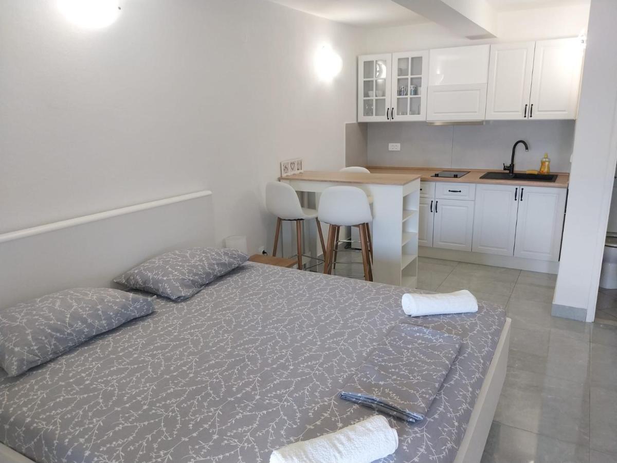 Apartments Lumbarda Kültér fotó